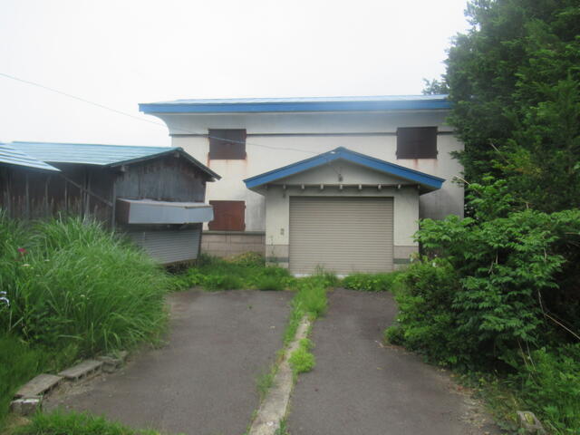 detached 青森県平川市日沼一本柳 地図を見る