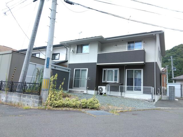 岩手県盛岡市の一戸建て | 3680万円 | 5LDK | 239.01m² | Akiyama house finder