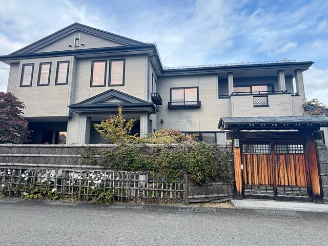 岩手県花巻市の一戸建て | 2200万円 | 6LDK | 480.63m² | Akiyama house finder