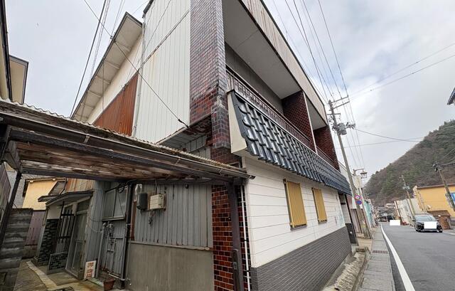宮城県大崎市の一戸建て | 480万円 | 7DK | 306.48m² | Akiyama house finder