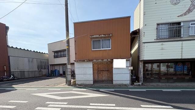 現地（外観）