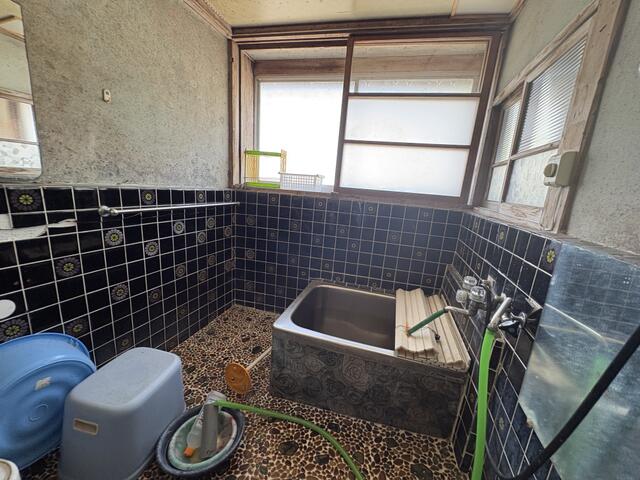 detached 宮城県登米市南方町八の森 地図を見る
