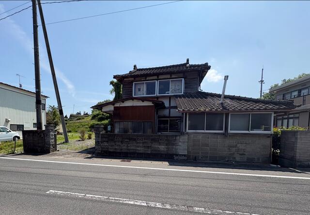 detached 宮城県登米市南方町八の森 地図を見る