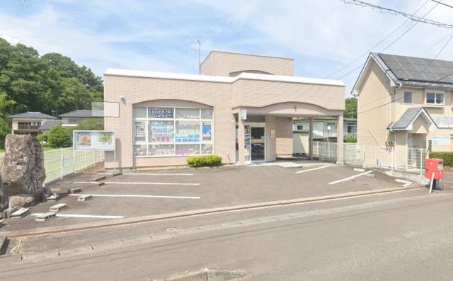 白石大平郵便局 (714m)