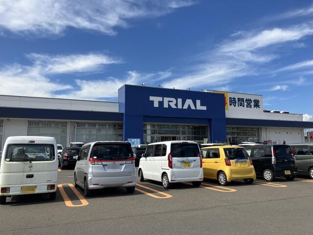 スーパーセンタートライアル名取店 (378m)
