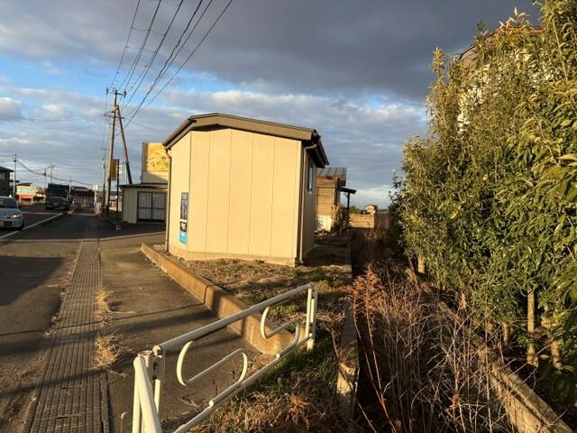現地（外観）