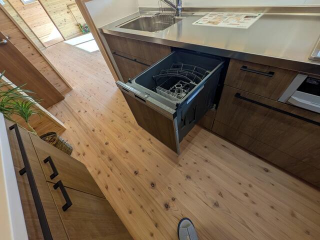 detached 宮城県岩沼市早股字松原 地図を見る