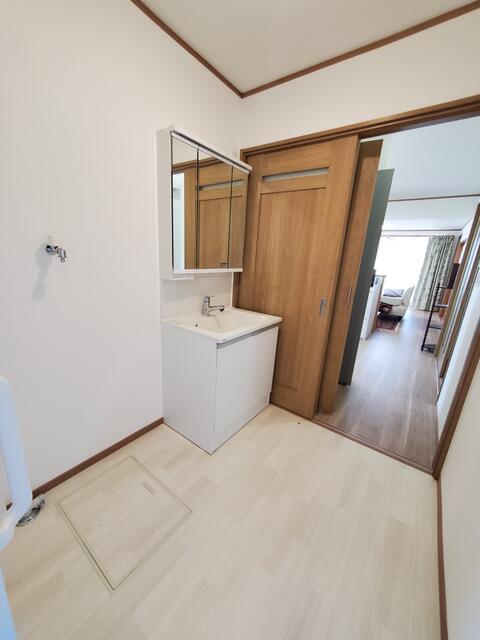 detached 宮城県登米市東和町錦織字小童子 地図を見る