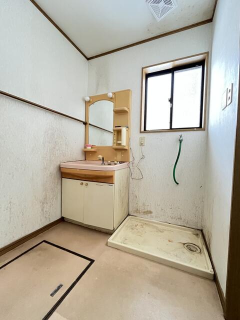 detached 宮城県加美郡加美町谷地森字佐野裏 地図を見る