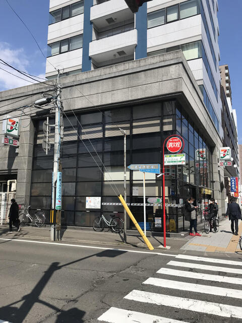 セブンイレブン仙台木町通２丁目店 (139m)