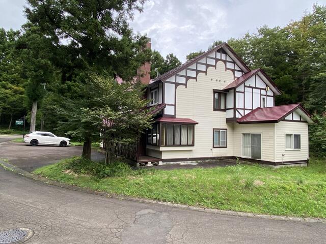 detached 宮城県刈田郡蔵王町遠刈田温泉字上ノ原 地図を見る