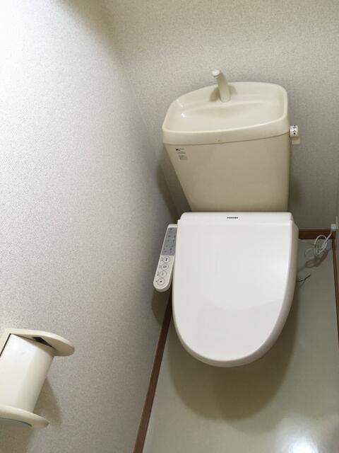 トイレ／温水洗浄便座付き／撮影日2021-03-01
