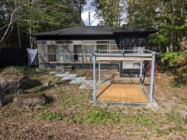 detached 宮城県刈田郡蔵王町遠刈田温泉字小妻坂 地図を見る