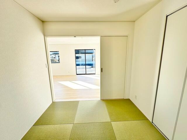 detached 宮城県亘理郡亘理町逢隈田沢字西川原 地図を見る