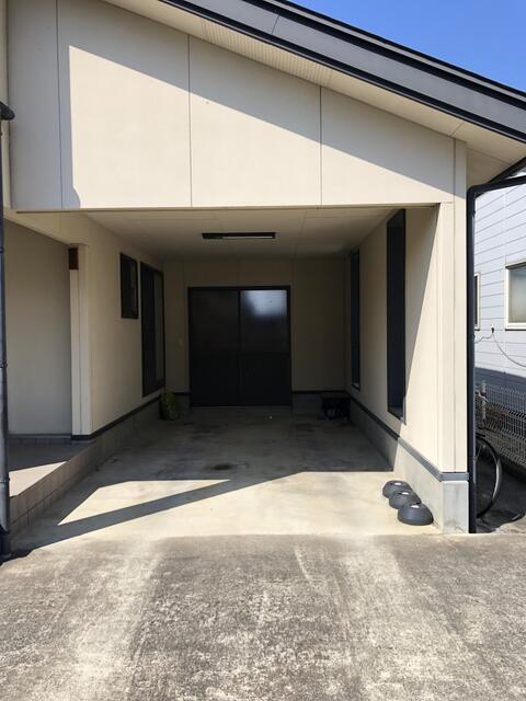 現地（駐車場）／ガレージ