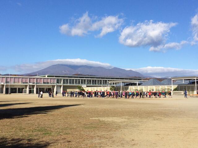 白石市立白石第二小学校 (1,400m)