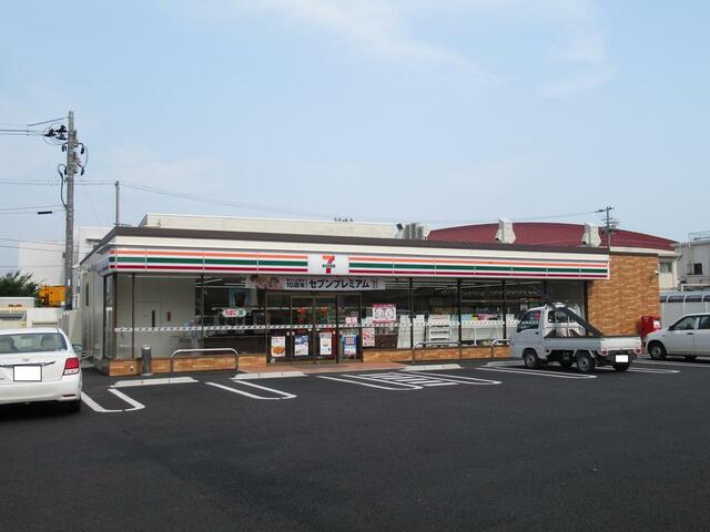 セブンイレブン白石半沢屋敷前店 (290m)