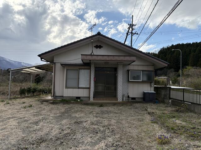 detached 宮城県刈田郡蔵王町遠刈田温泉字千間 地図を見る