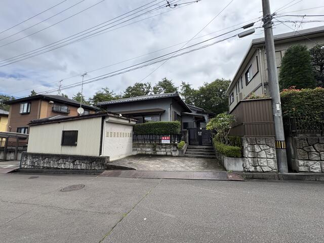 detached 宮城県白石市郡山字虎子沢山 地図を見る
