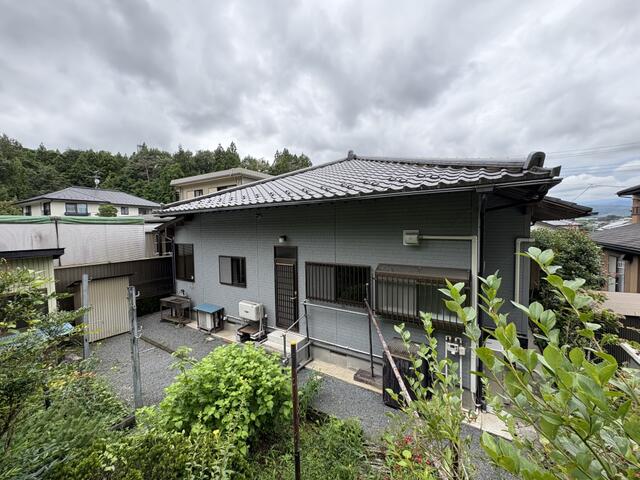 detached 宮城県白石市郡山字虎子沢山 地図を見る