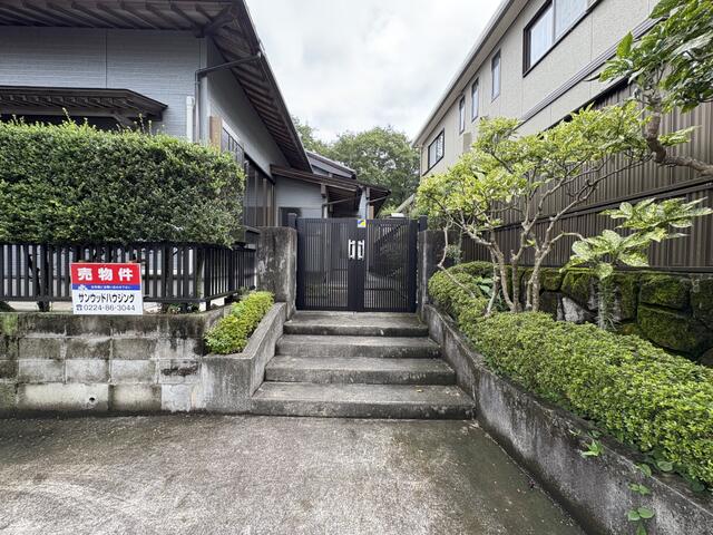 detached 宮城県白石市郡山字虎子沢山 地図を見る