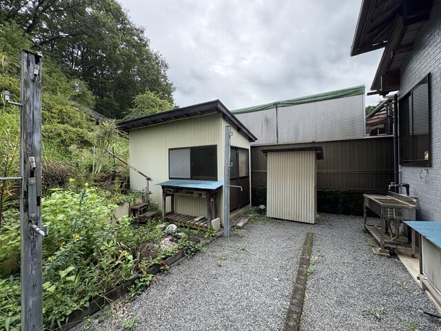 detached 宮城県白石市郡山字虎子沢山 地図を見る