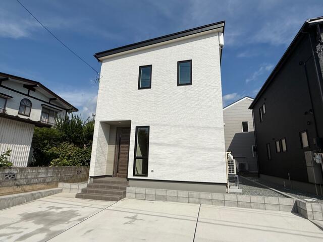 秋田県秋田市の一戸建て | 2940万円 | 3LDK | 158.55m² | Akiyama house finder