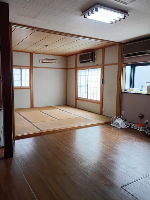 detached 秋田県山本郡三種町森岳字木戸沢