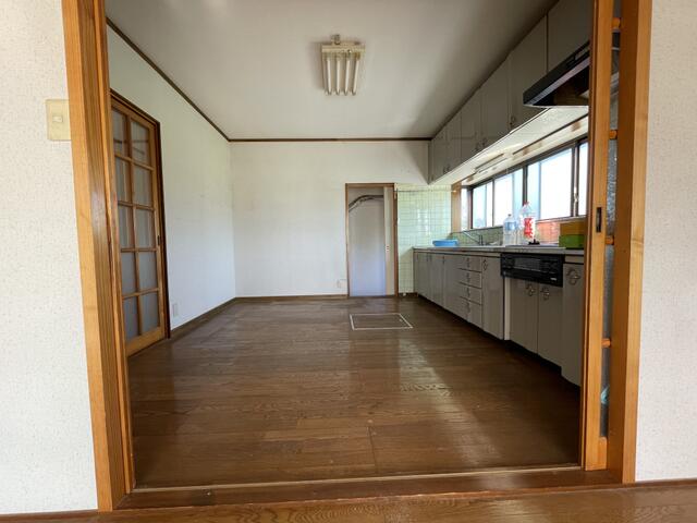 detached 秋田県山本郡三種町下岩川字向達子 地図を見る