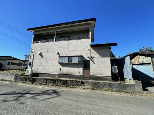 detached 秋田県山本郡三種町下岩川字向達子 地図を見る