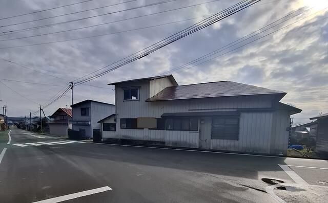 detached 秋田県北秋田市綴子字大堤道下 地図を見る