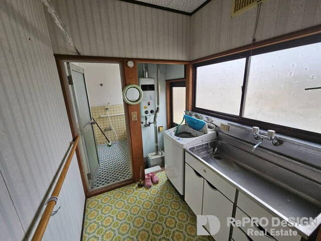 detached 秋田県男鹿市船越字船越