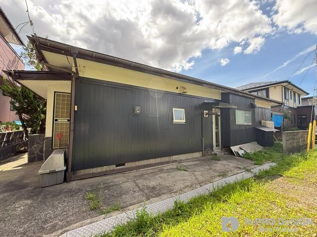 秋田県秋田市の一戸建て | 700万円 | 4DK | 313.19m² | Akiyama house finder