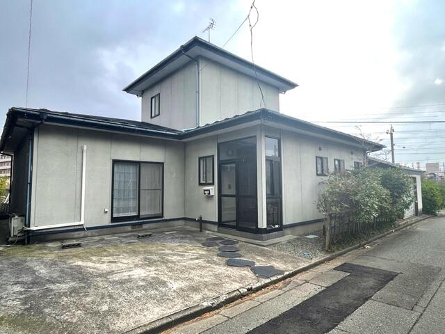 秋田県秋田市の一戸建て | 1490万円 | 3LDK | 244.69m² | Akiyama house finder