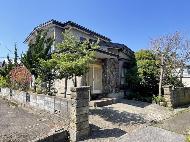 detached 秋田県南秋田郡八郎潟町字一日市 地図を見る