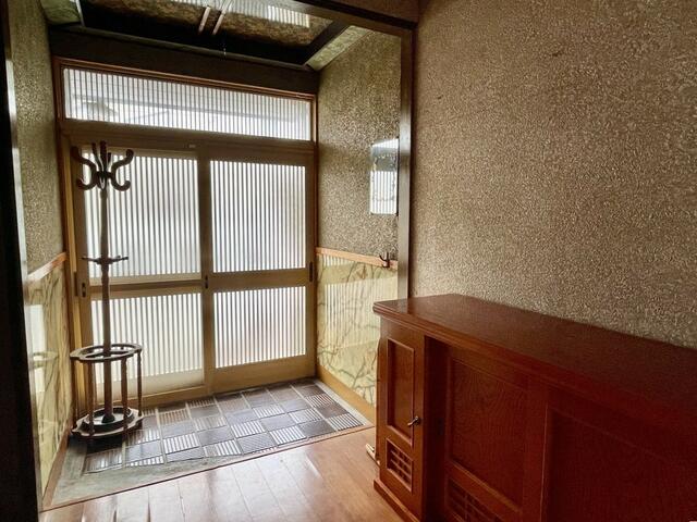 detached 秋田県南秋田郡八郎潟町字一日市 地図を見る