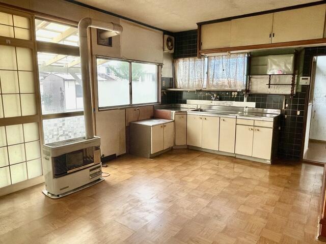 detached 秋田県南秋田郡八郎潟町字一日市 地図を見る