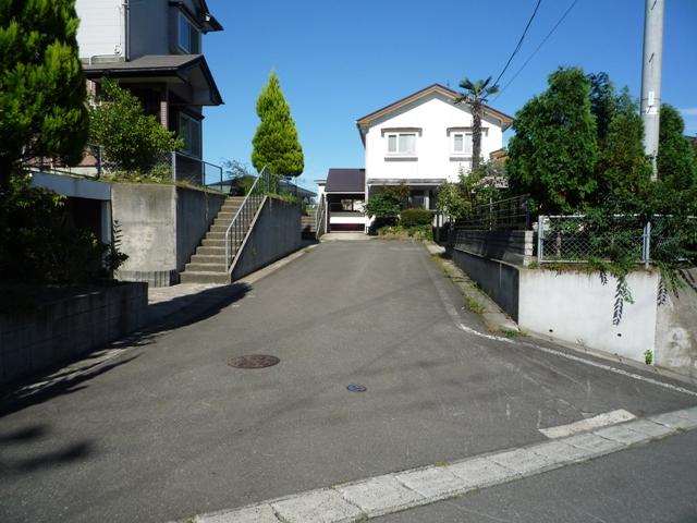 現地土地／前面道路
