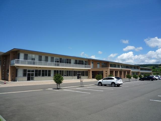 にかほ市立象潟中学校 (2,628m)