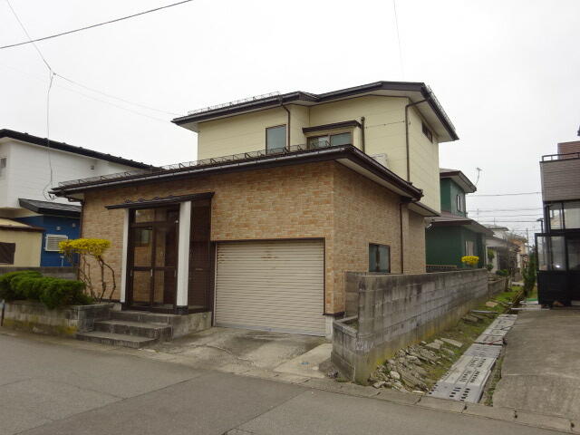 秋田県秋田市の一戸建て | 800万円 | 4DK | 211.24m² | Akiyama house finder
