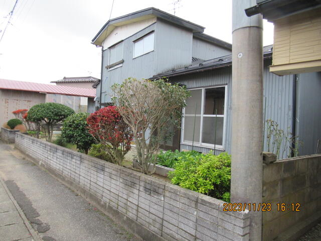 detached 秋田県南秋田郡八郎潟町字一日市 地図を見る