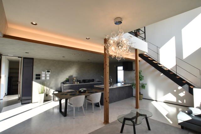 detached 秋田県男鹿市船越字内子 地図を見る