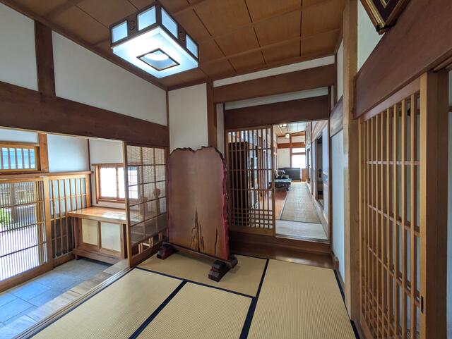 detached 秋田県南秋田郡八郎潟町夜叉袋字下昼寝 地図を見る