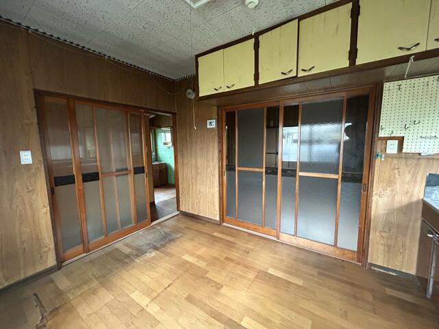 detached 秋田県山本郡三種町鹿渡字二本柳 地図を見る
