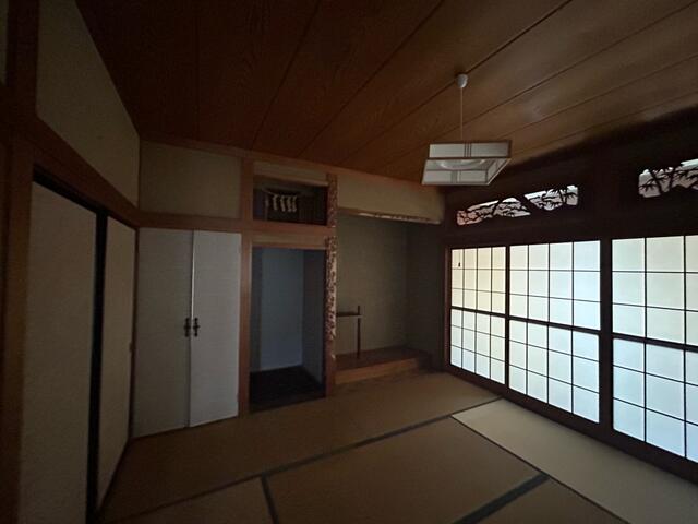 detached 秋田県山本郡三種町鹿渡字二本柳 地図を見る