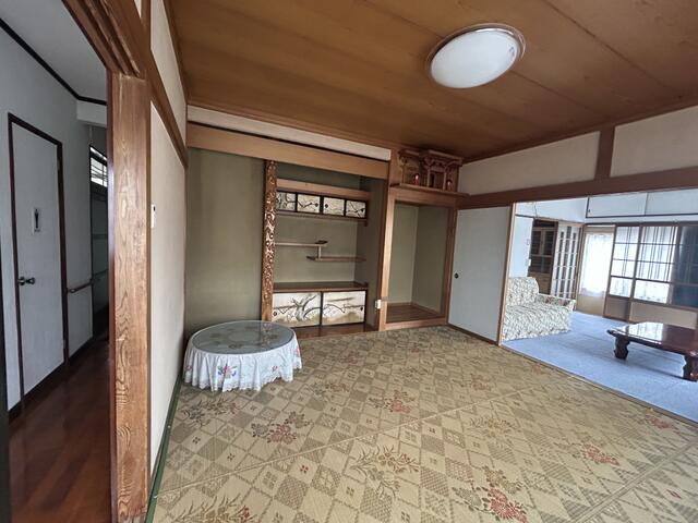 detached 秋田県山本郡三種町浜田字砂崎 地図を見る