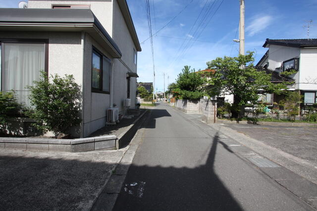 detached 秋田県にかほ市象潟町字二ノ丸 地図を見る