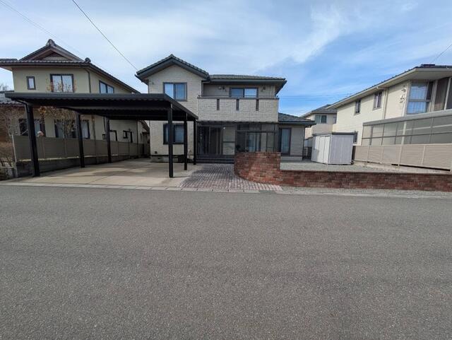 秋田県秋田市の一戸建て | 2650万円 | 4LDK | 264.1m² | Akiyama house finder