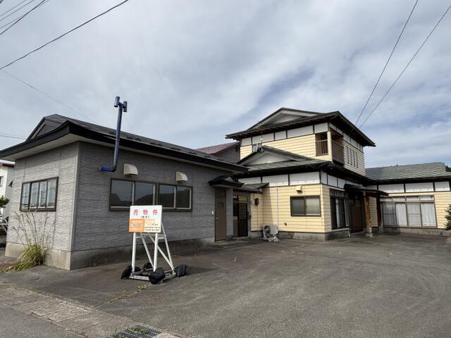detached 秋田県南秋田郡五城目町字石田六ケ村堰添 地図を見る