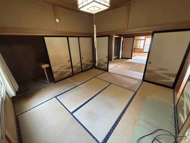 detached 秋田県南秋田郡五城目町字石田六ケ村堰添 地図を見る